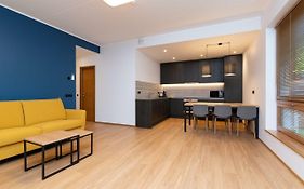 Self-Check-In 2 Bedroom Apartment With A Terrace And Free Parking